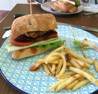 The Jolly Pig - Sydneys Hotel
