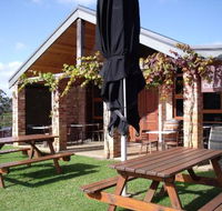 Singlefile Winery Restaurant - Sydneys Hotel