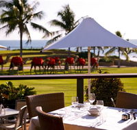 Sunset Bar and Grill - Sydneys Hotel