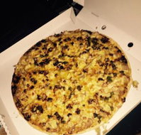 Australind Pizza and Takeaways - Sydneys Hotel