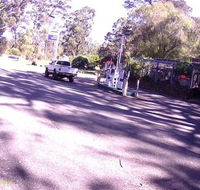 Bow Bridge Roadhouse - Sydneys Hotel