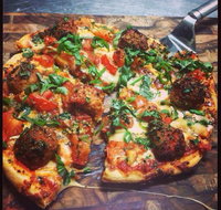 Amigo's Pizzeria - Sydneys Hotel
