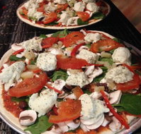 Let's Do Pizza - Sydneys Hotel