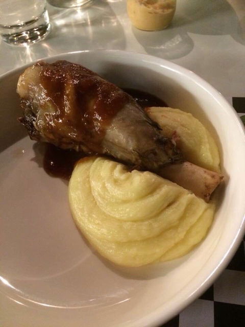 Atura Roadhouse Bar And Grill - Sydneys Hotel 14