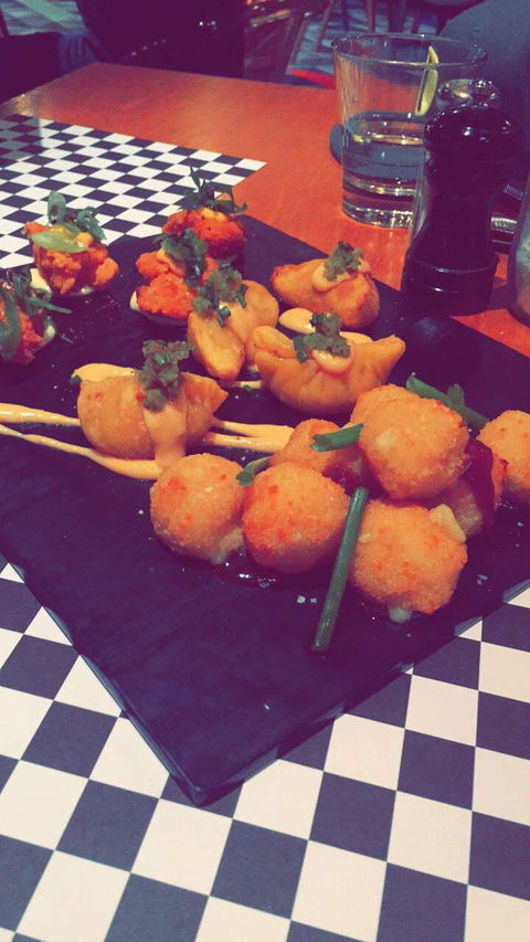 Atura Roadhouse Bar And Grill - Sydneys Hotel 6