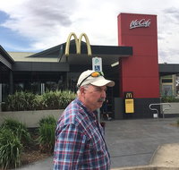 Mcdonald's - Sydneys Hotel