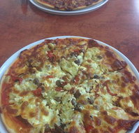 John's Pizza Bar  Restaurant - Sydneys Hotel