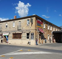 Taminga Giannitto Family Bistro - Sydneys Hotel