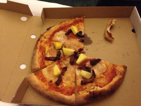 Alfredo's Pizzeria - Sydneys Hotel 0