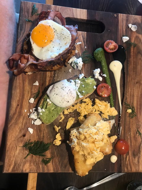 Cafe On Bayview - Sydneys Hotel 4
