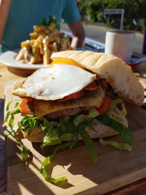 Cafe On Bayview - Sydneys Hotel 5