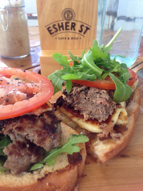 Esher Street Cafe & Deli - Sydneys Hotel 1