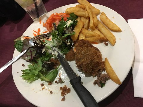 Hinchinbrook Hotel - Sydneys Hotel 0