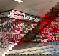 Lou's Food Emporium - Sydneys Hotel