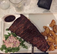 Trinity Beach Tavern - Sydneys Hotel