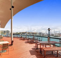 The Boat Club - Sydneys Hotel