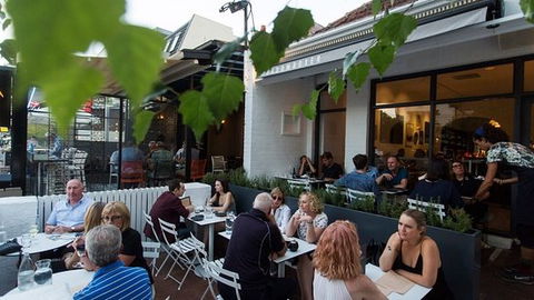 Shadowboxer Bar & Kitchen - Sydneys Hotel 0