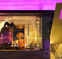 Adelphi Hotel