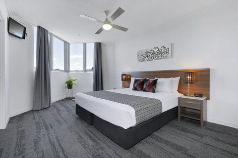 Quest South Brisbane - Sydneys Hotel 8