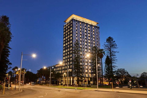 DoubleTree by Hilton Perth Waterfront - Sydneys Hotel 2
