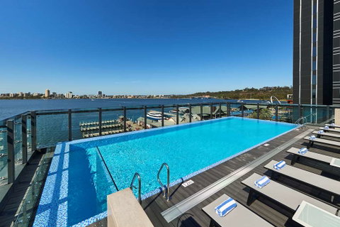 DoubleTree by Hilton Perth Waterfront - Sydneys Hotel 10