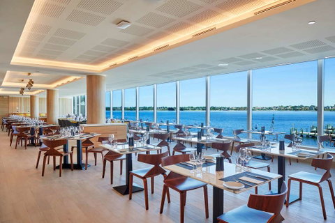 DoubleTree by Hilton Perth Waterfront - Sydneys Hotel 16