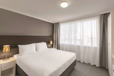 Rendezvous Hotel Perth Central - Sydneys Hotel 7