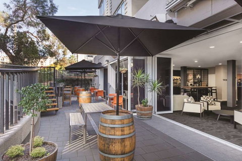 Rendezvous Hotel Perth Central - Sydneys Hotel 15
