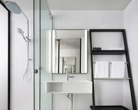Little National Hotel - Sydneys Hotel 3