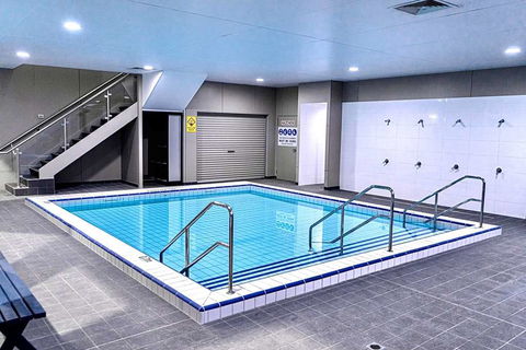 Quality Inn Taylors Lakes Motel - Sydneys Hotel 9