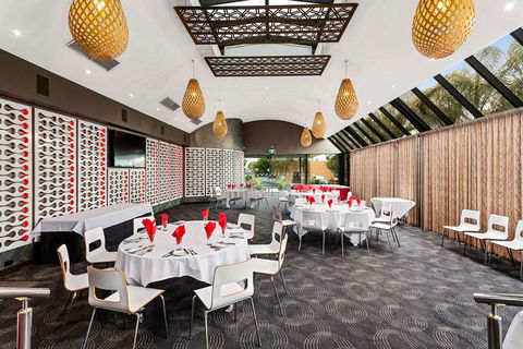 Quality Inn Taylors Lakes Motel - Sydneys Hotel 11