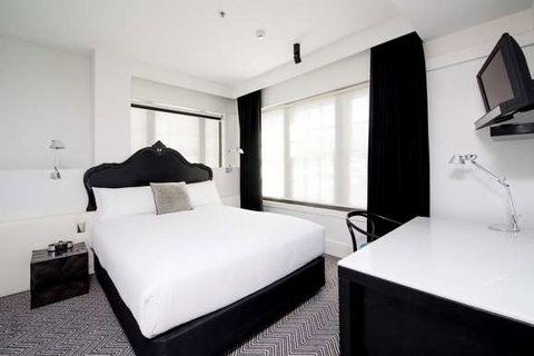 Peppers Gallery Hotel, Canberra - Sydneys Hotel 4