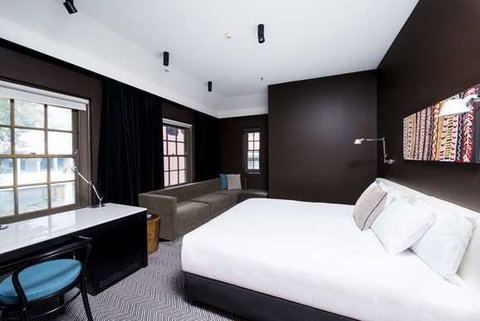 Peppers Gallery Hotel, Canberra - Sydneys Hotel 8