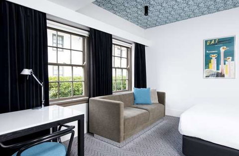 Peppers Gallery Hotel, Canberra - Sydneys Hotel 10