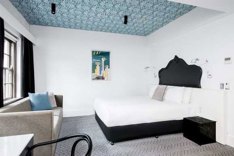 Peppers Gallery Hotel, Canberra - Sydneys Hotel 11