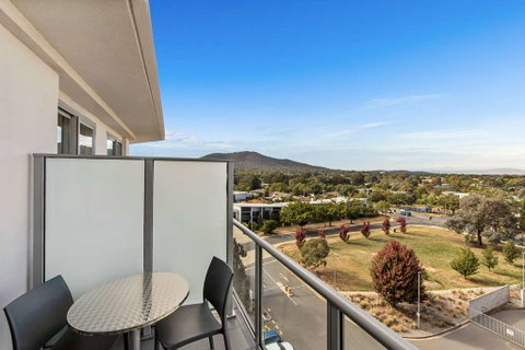 Adina Serviced Apts Canberra Dickson - Sydneys Hotel 8