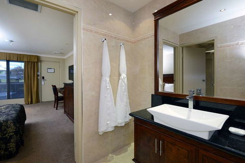 Powerhouse Hotel Armidale By Rydges - Sydneys Hotel 3