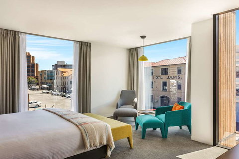 Macq 01 Hotel - Sydneys Hotel 13