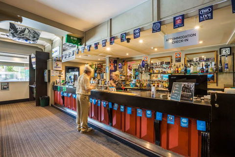 Nightcap At Regents Park Hotel - Sydneys Hotel 8