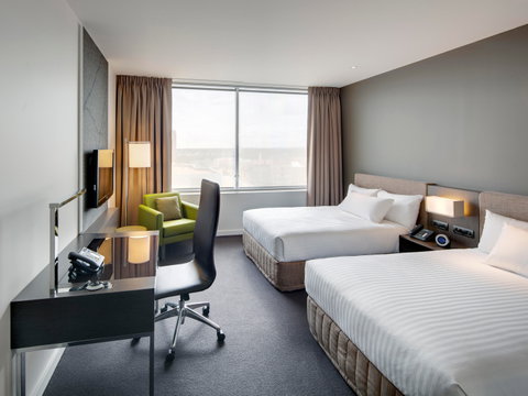 Pullman Adelaide - Sydneys Hotel 4