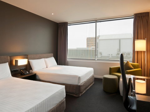 Pullman Adelaide - Sydneys Hotel 5