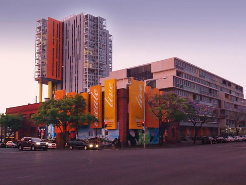 iStay Precinct - Sydneys Hotel 0