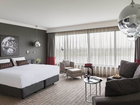 Pullman Melbourne Albert Park - Sydneys Hotel 7