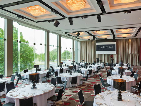 Pullman Melbourne Albert Park - Sydneys Hotel 9