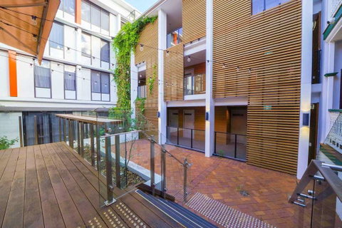 Kennigo Hotel Brisbane - Sydneys Hotel 1