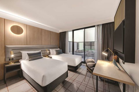 Vibe Hotel Sydney Darling Harbour - Sydneys Hotel 15