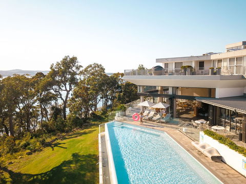 Bannisters Port Stephens - Sydneys Hotel 0