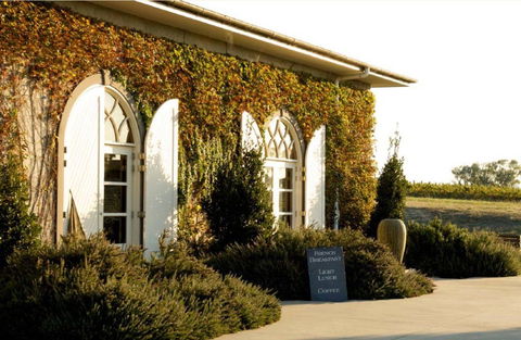Victoria House Motor Inn - Sydneys Hotel 1