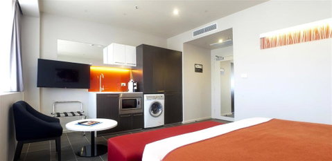 Abode Woden - Sydneys Hotel 2