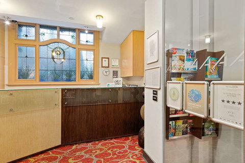 Alto Hotel on Bourke - Sydneys Hotel 1